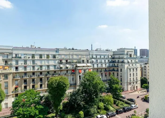 Eiffel Tower Peek View - Big 3br For 9 Guests Parigi